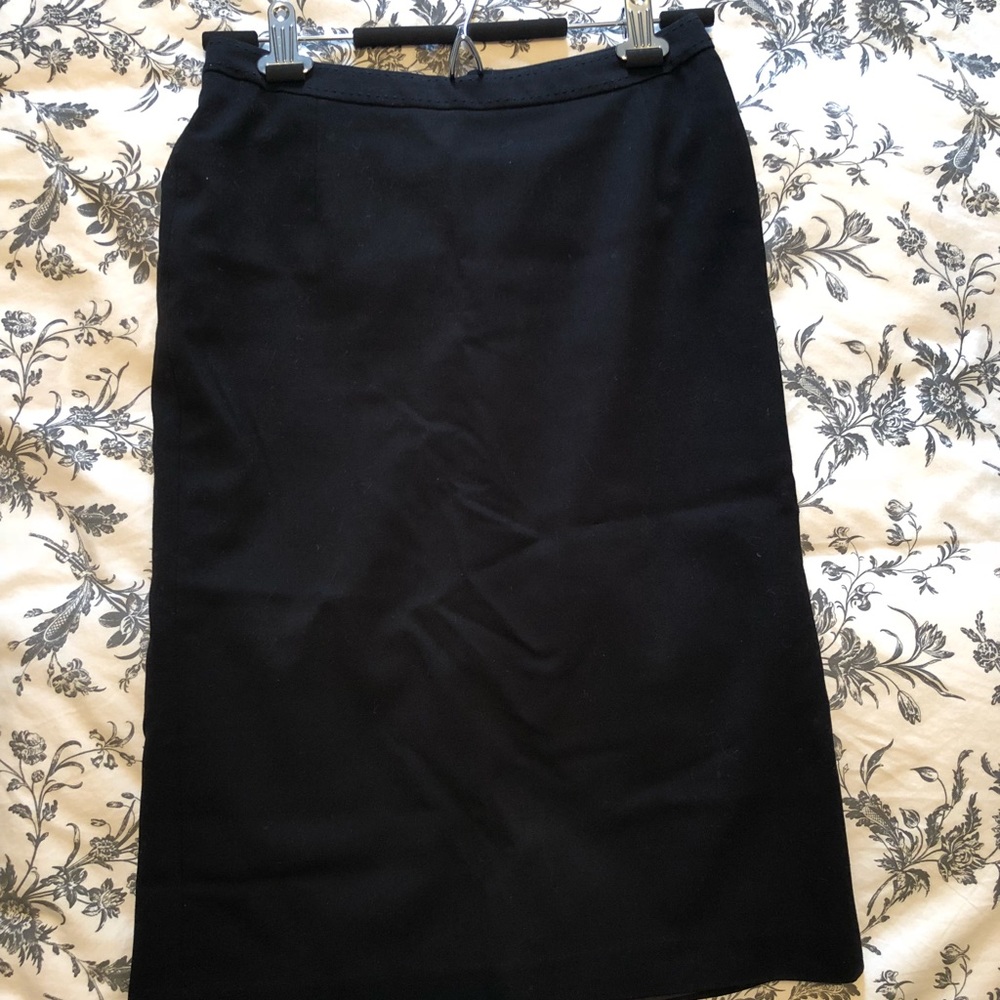 H&M Black Pencil Skirt